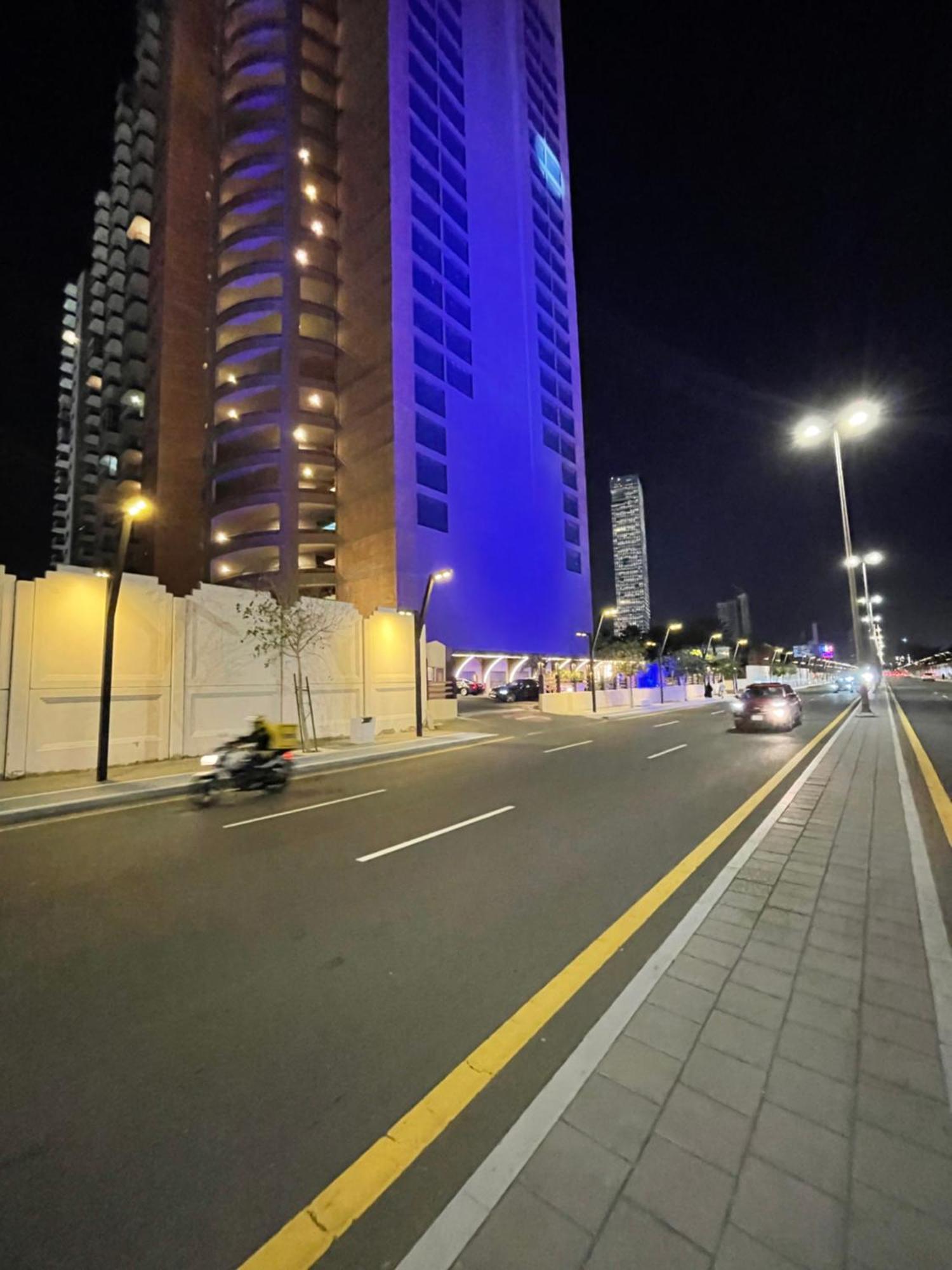 Sea-view-almasarat Tower अपार्टमेंट